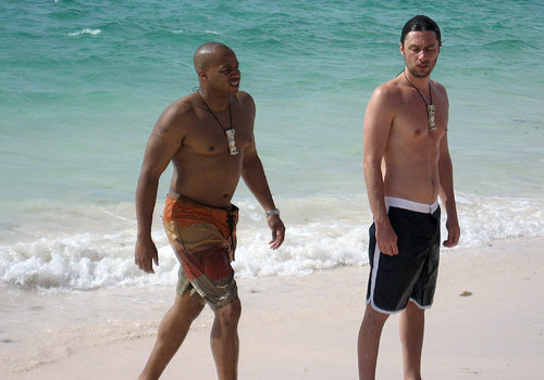 Donald Faison Body Pic... Ashlee Simpson
