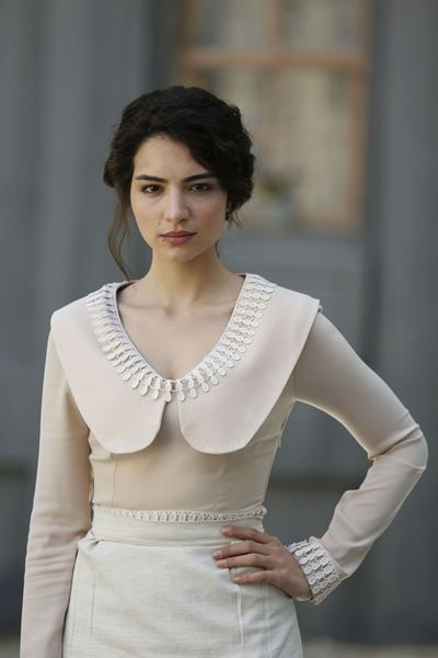 Melisa Asli Pamuk Melisa Asli Pamuk