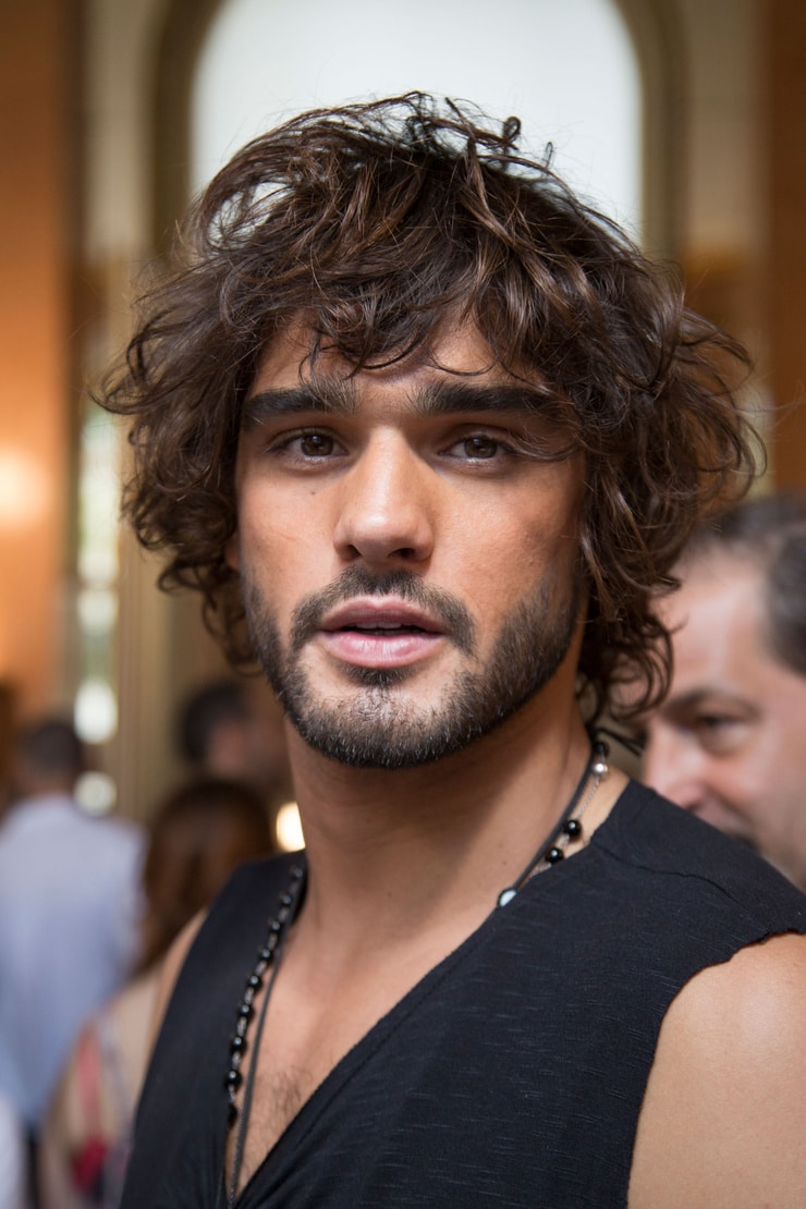 Picture Of Marlon Teixeira