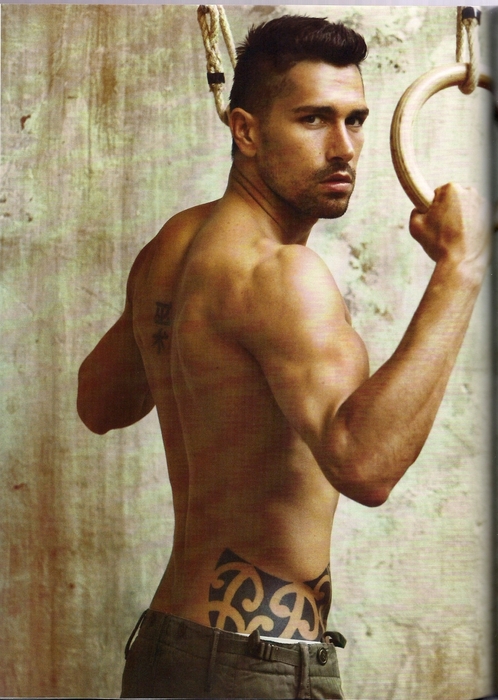 Milan gay escort gigolo nudi La spezia gay escort trans perugia