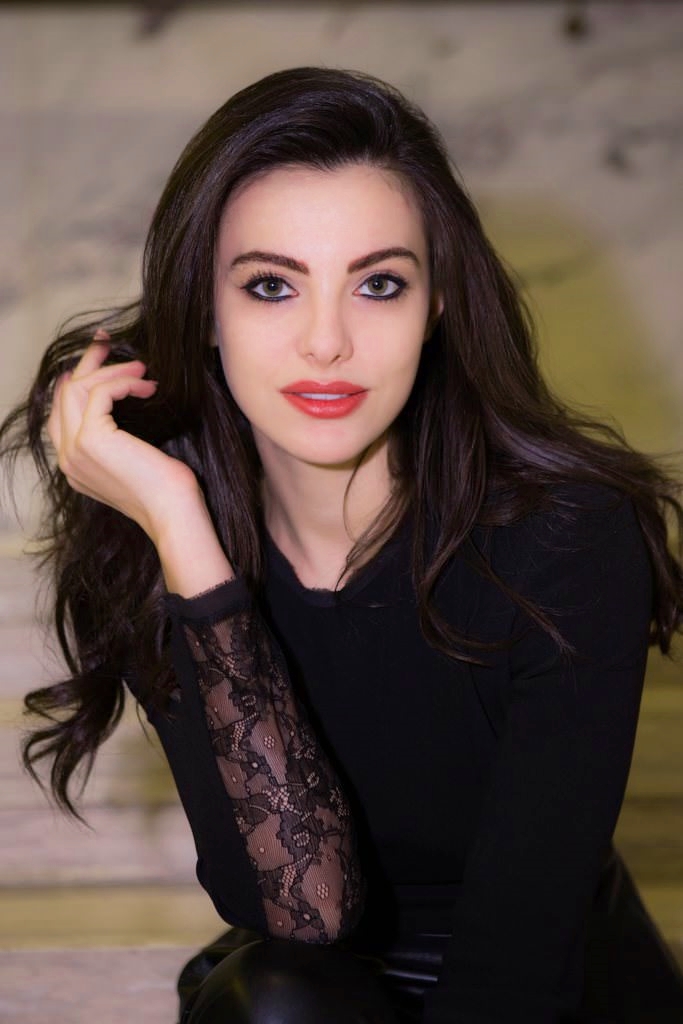 Tuvana Türkay Tuvana Türkay