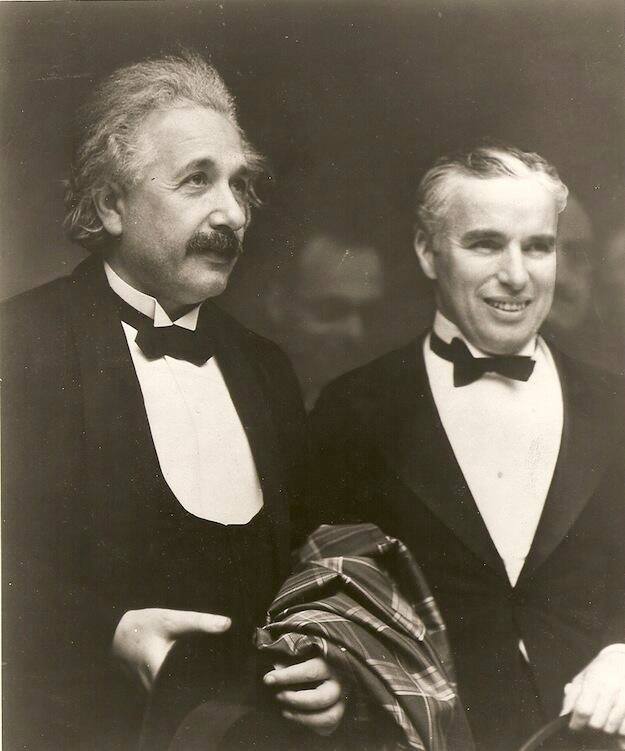 Albert Einstein Albert Einstein
