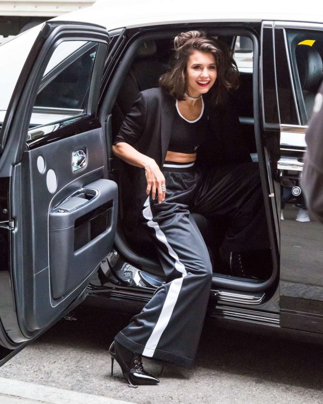 Nina Dobrev Nina Dobrev