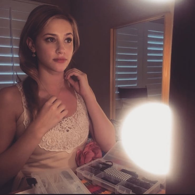 Lili reinhart worship image