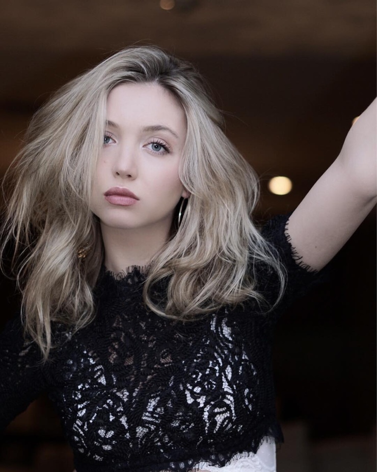 Hana Hayes Sztárlexikon Starity.hu