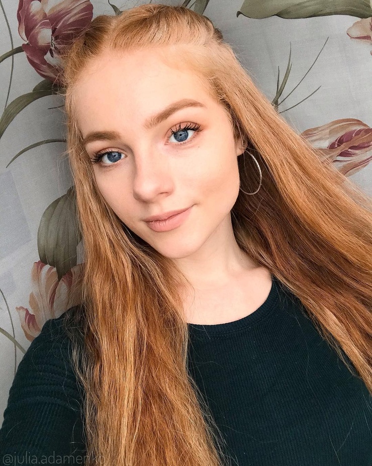 Picture Of Julia Adamenko 9450 Hot Sex Picture