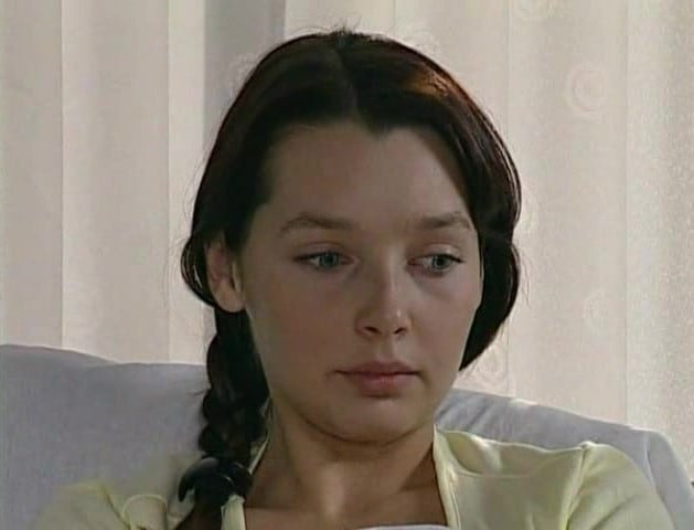 Соблазнительная Наталия Антонова В Лифчике – Другая Жизнь 2003