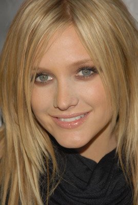 Ashlee Simpson
Ashlee Simpson