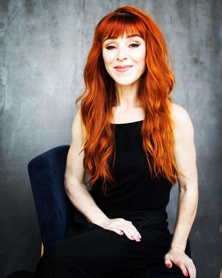 Picture Of Ruth Connell