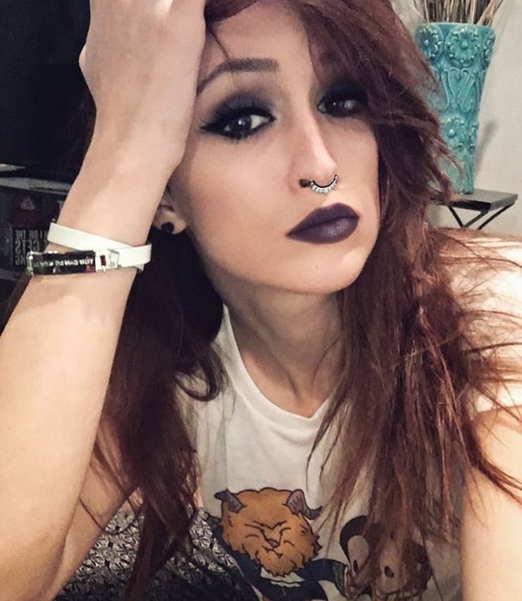 Picture Of JaclynGlenn