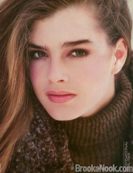 600full-brooke-shields.jpg