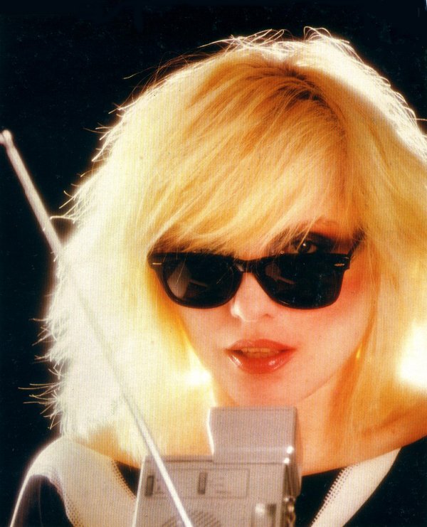 Blondie Blondie