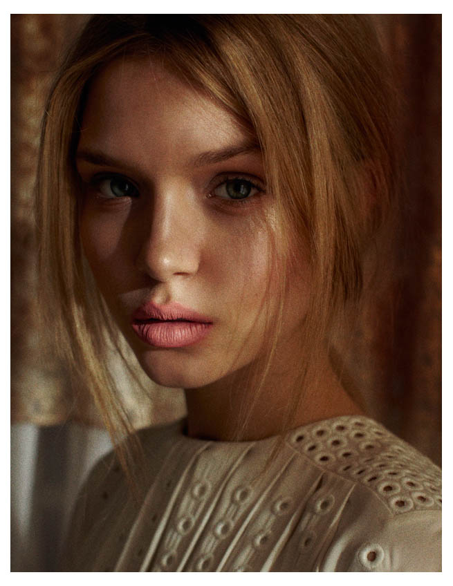 Josephine Skriver Josephine Skriver