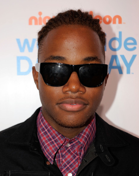 Picture Of Leon Thomas Iii