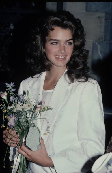 600full-brooke-shields.jpg