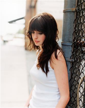 Anne Hathaway Anne Hathaway