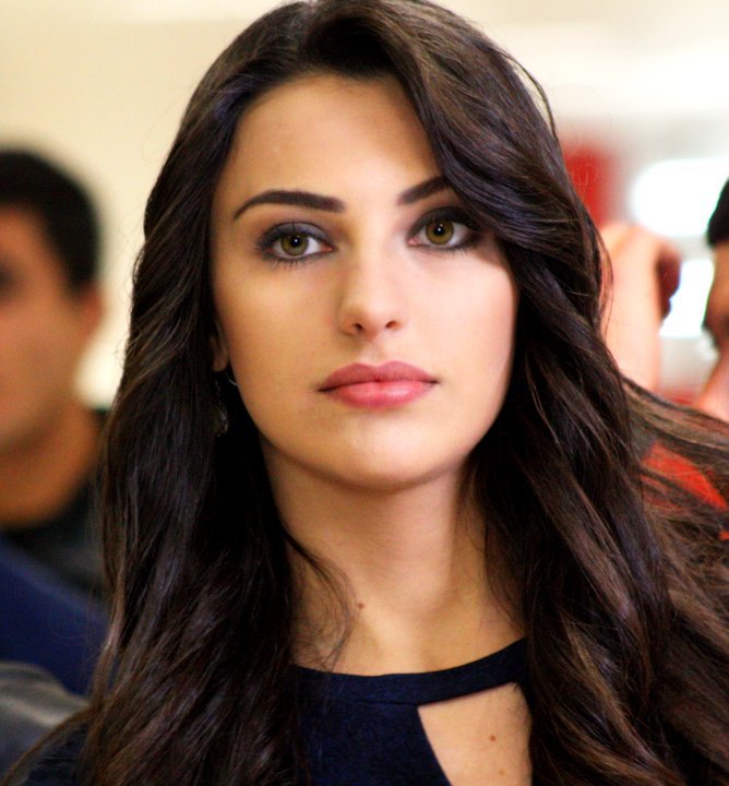 Tuvana Türkay Tuvana Türkay