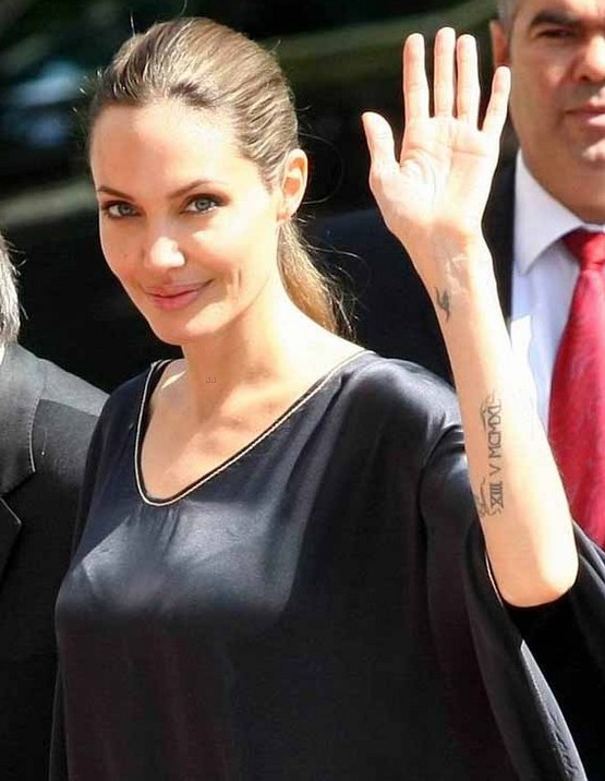Angelina Jolie Angelina Jolie