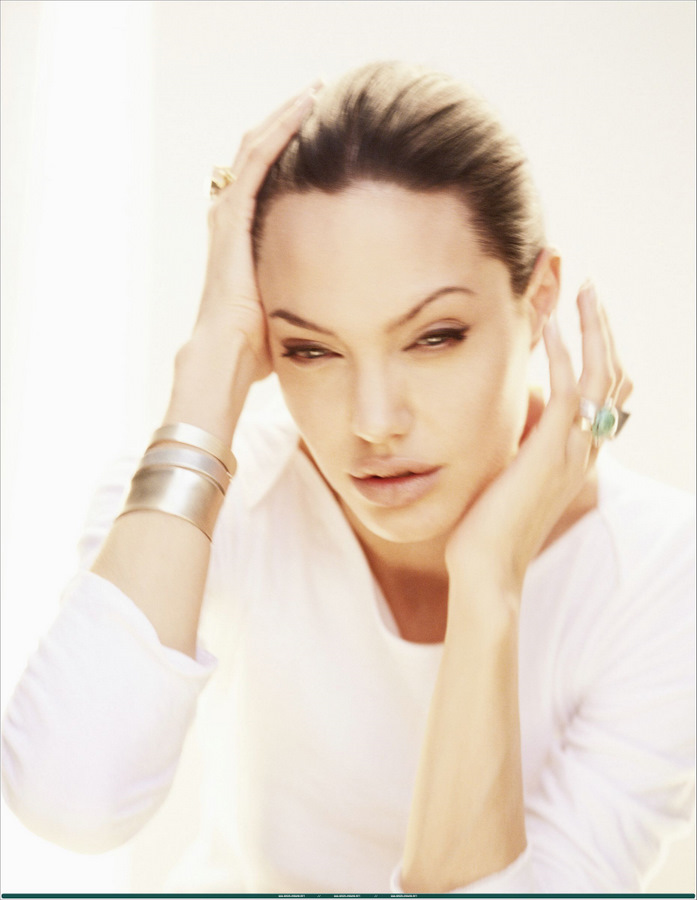 Angelina Jolie Angelina Jolie