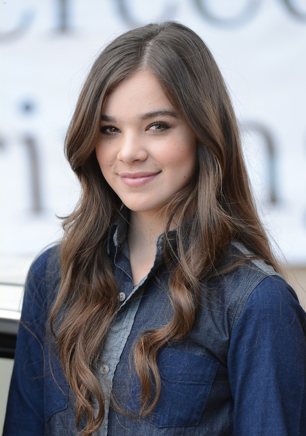 600full-hailee-steinfeld.jpg
