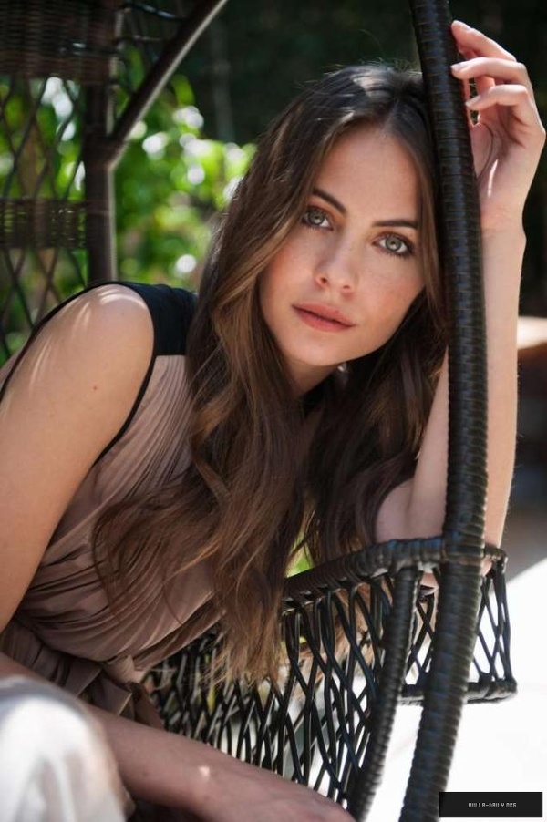 600full-willa-holland.jpg