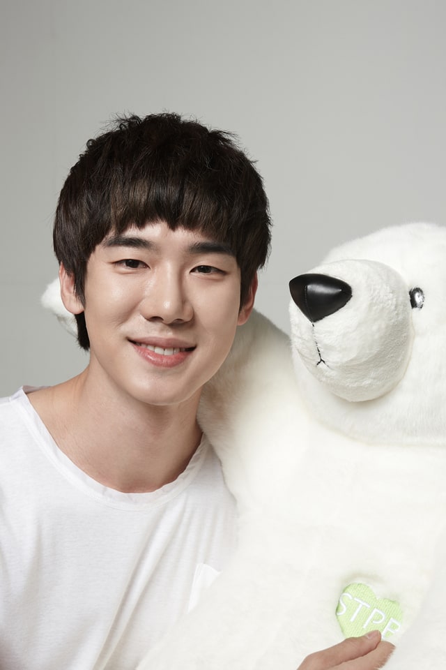 Yeon-Seok Yoo - 640full-yeon--seok-yoo