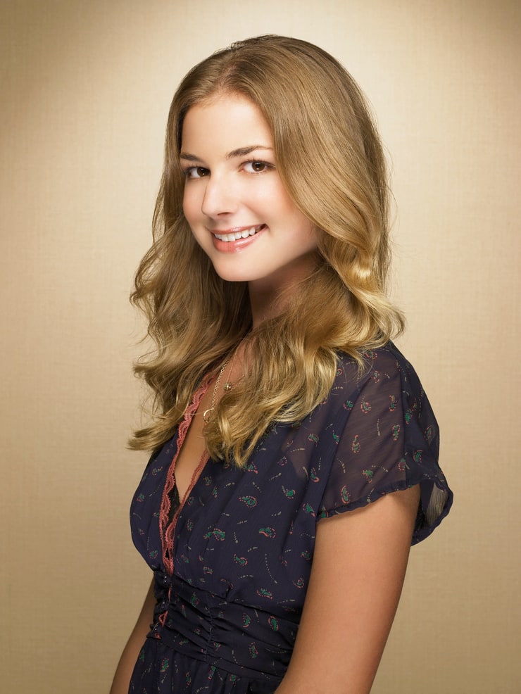 Emily VanCamp