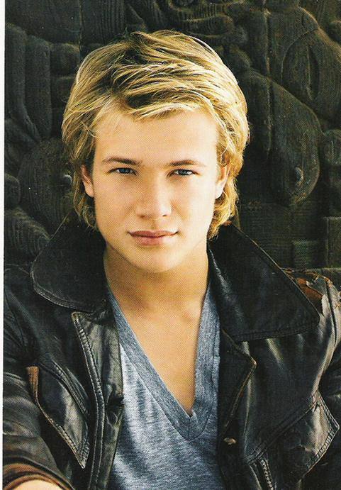 Ed Speleers Ed Speleers
