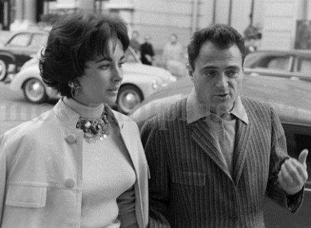 Elizabeth Taylor Elizabeth Taylor