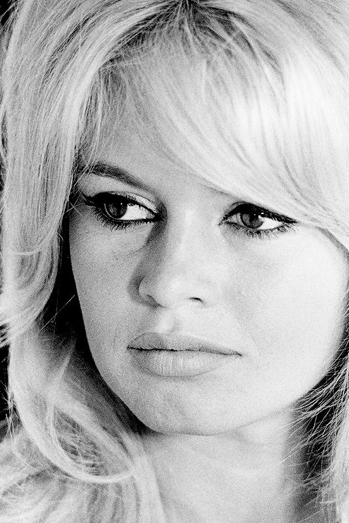 600full-brigitte-bardot.jpg