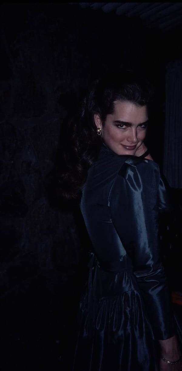 600full-brooke-shields.jpg