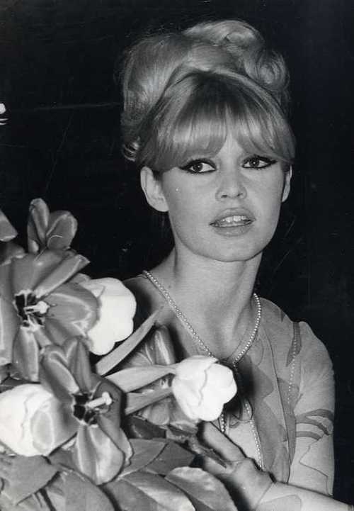 600full-brigitte-bardot.jpg