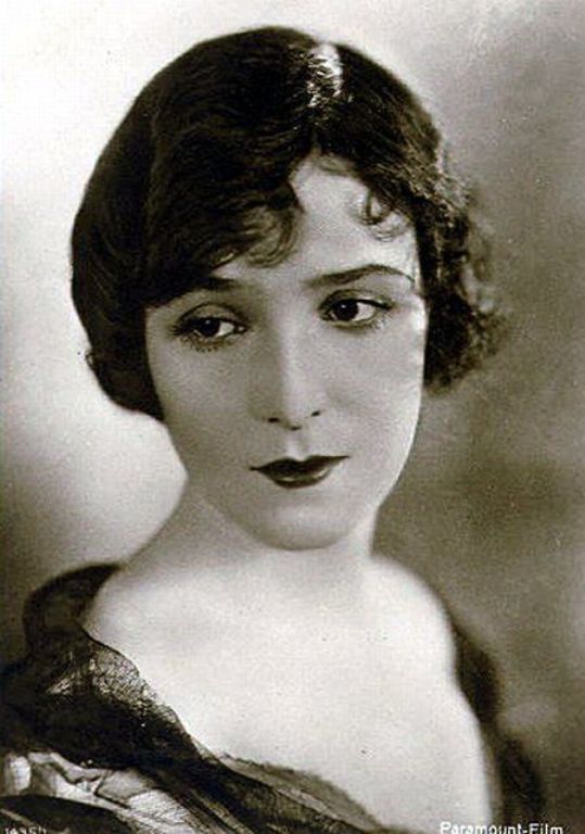 Florence Vidor net worth