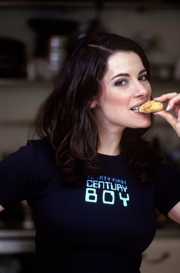 http://iv1.lisimg.com/image/5520818/600full-nigella-lawson.jpg