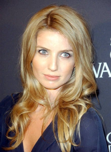 Picture of Annabelle Wallis