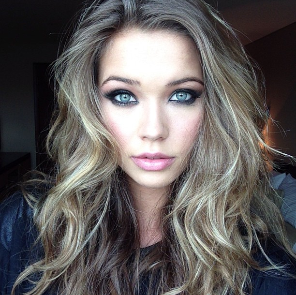 Sandra Kubicka Sandra Kubicka