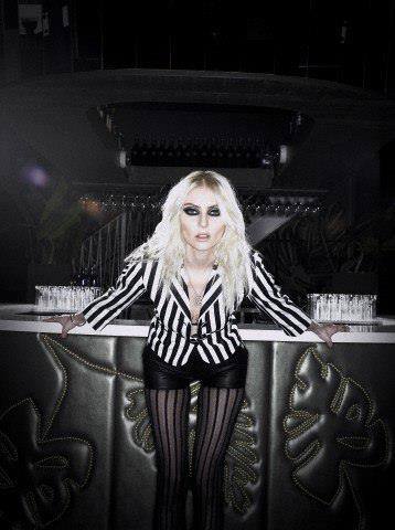 Taylor Momsen
Taylor Momsen