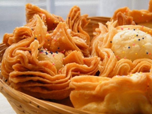 Picture Of Pastelitos Criollos