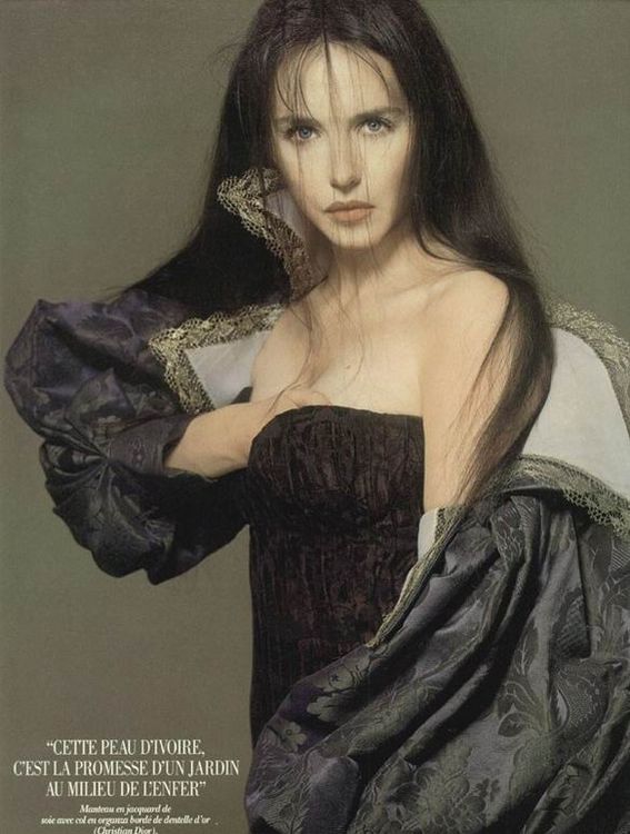 600full-isabelle-adjani.jpg