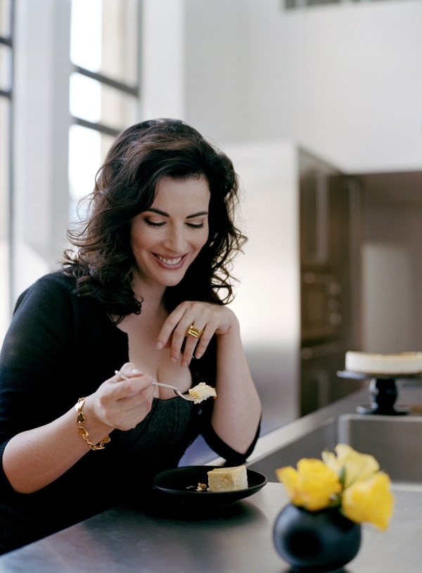 http://iv1.lisimg.com/image/5948377/600full-nigella-lawson.jpg