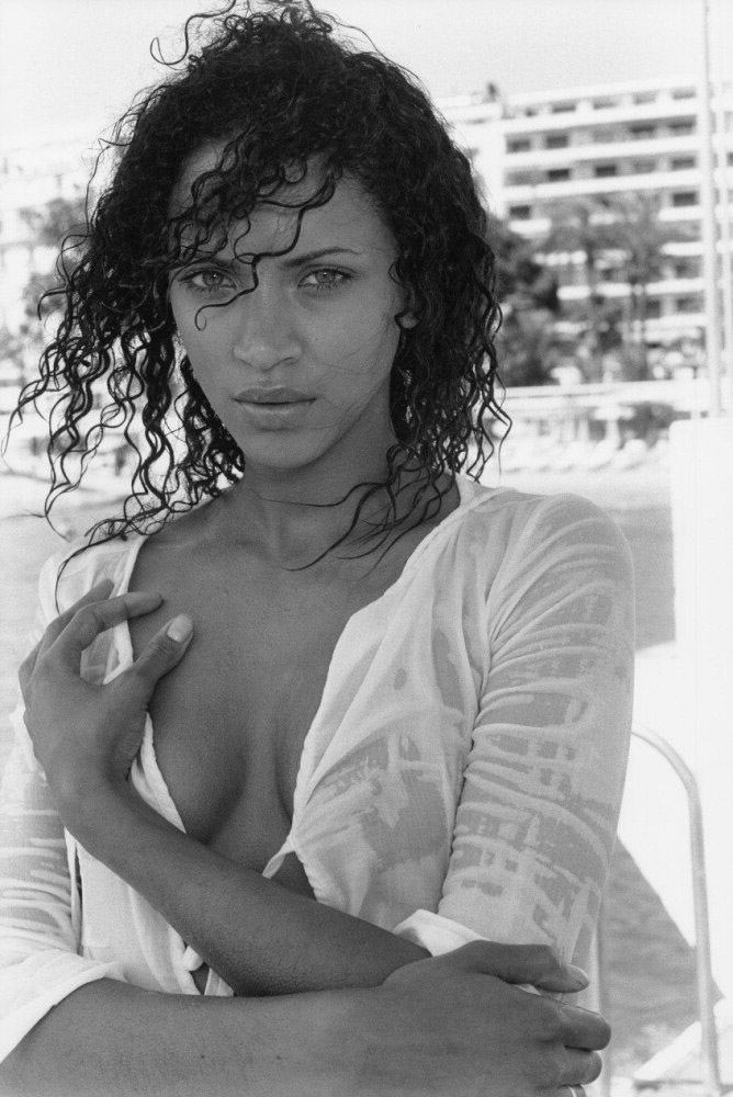 Noémie Lenoir Noémie Lenoir