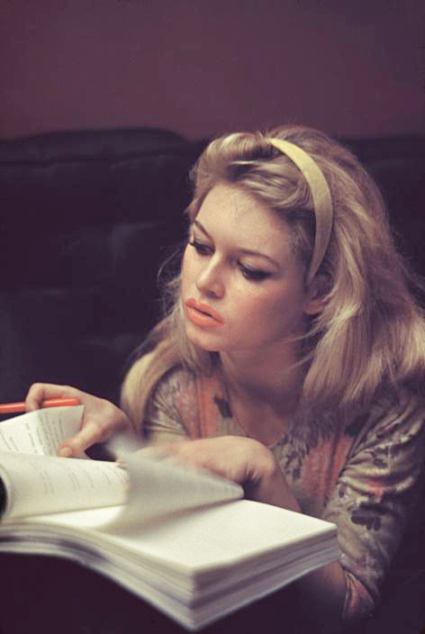 600full-brigitte-bardot.jpg