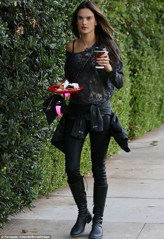 Alessandra Ambrosio Alessandra Ambrosio