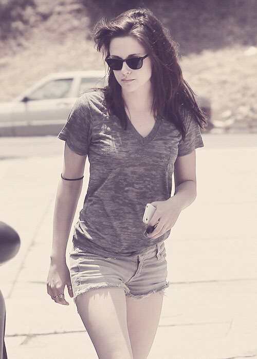 600full-kristen-stewart.jpg
