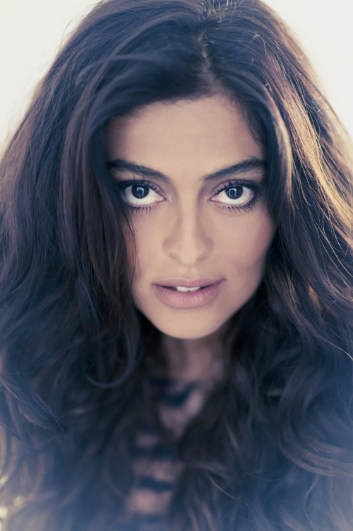 600full-juliana-paes.jpg