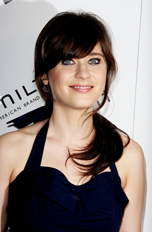 600full-zooey-deschanel.jpg