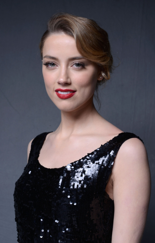 600full-amber-heard.jpg