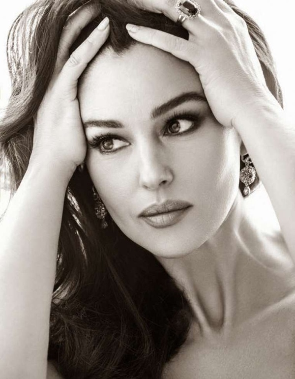 600full-monica-bellucci.jpg