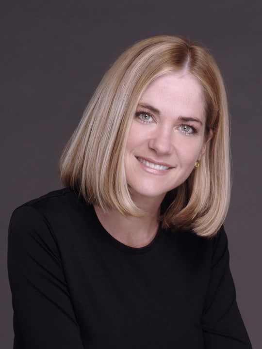 Kassie depaiva facial hair