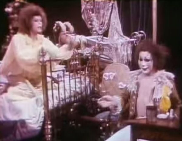 http://iv1.lisimg.com/image/7260743/600full-pierrot-in-turquoise-or-the-looking-glass-murders-screenshot.jpg